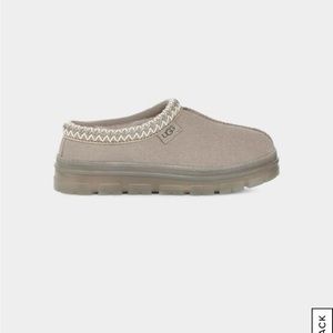 Ugg Tasman slippers